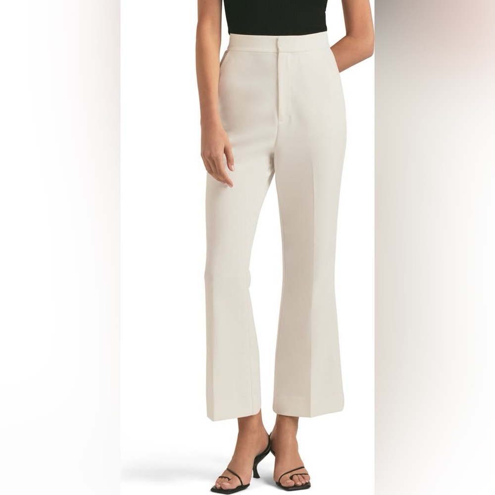Favorite daughter The Phoebe Crop Flare Pants
Favorite Daughter